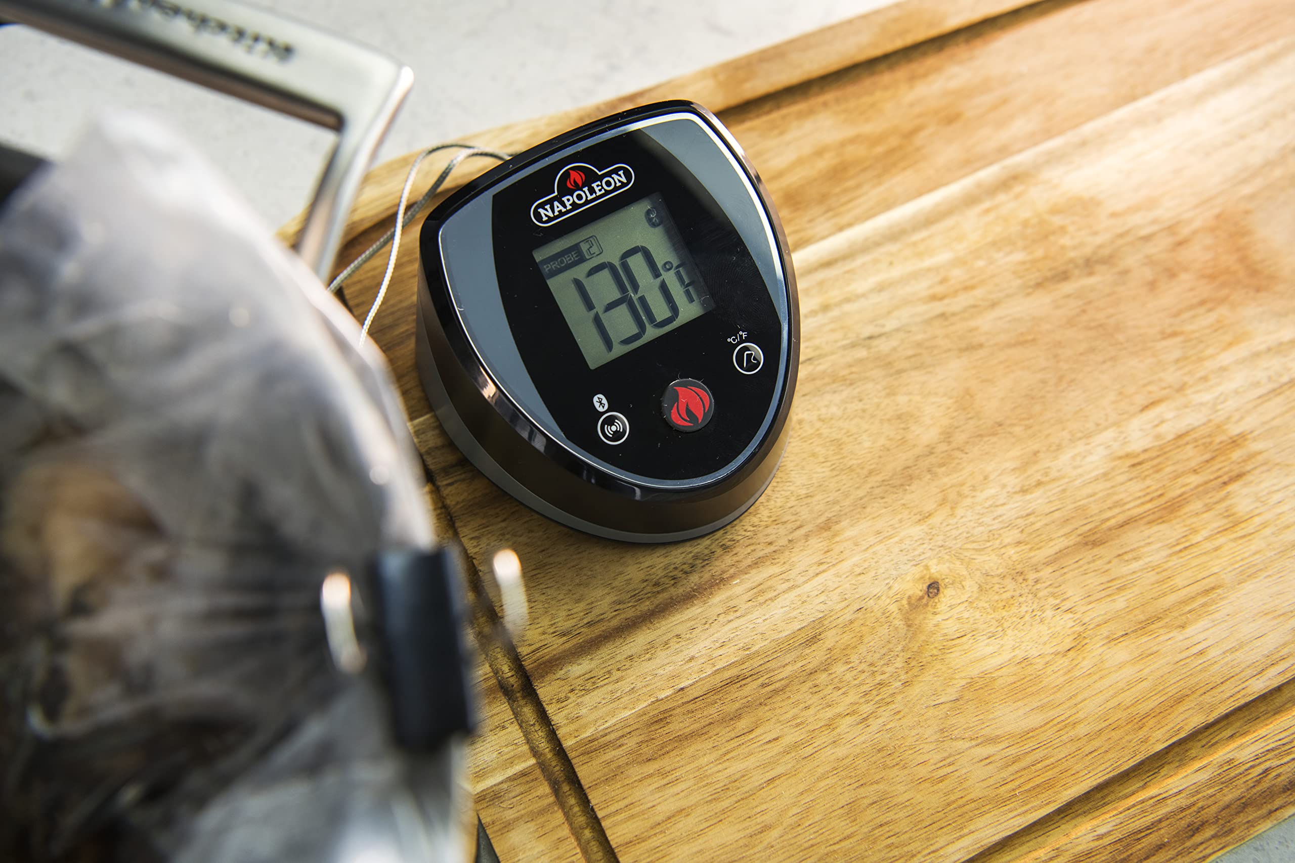 ACCU-Probe Bluetooth Thermometer 8 ACCU-Probe Bluetooth Thermometer